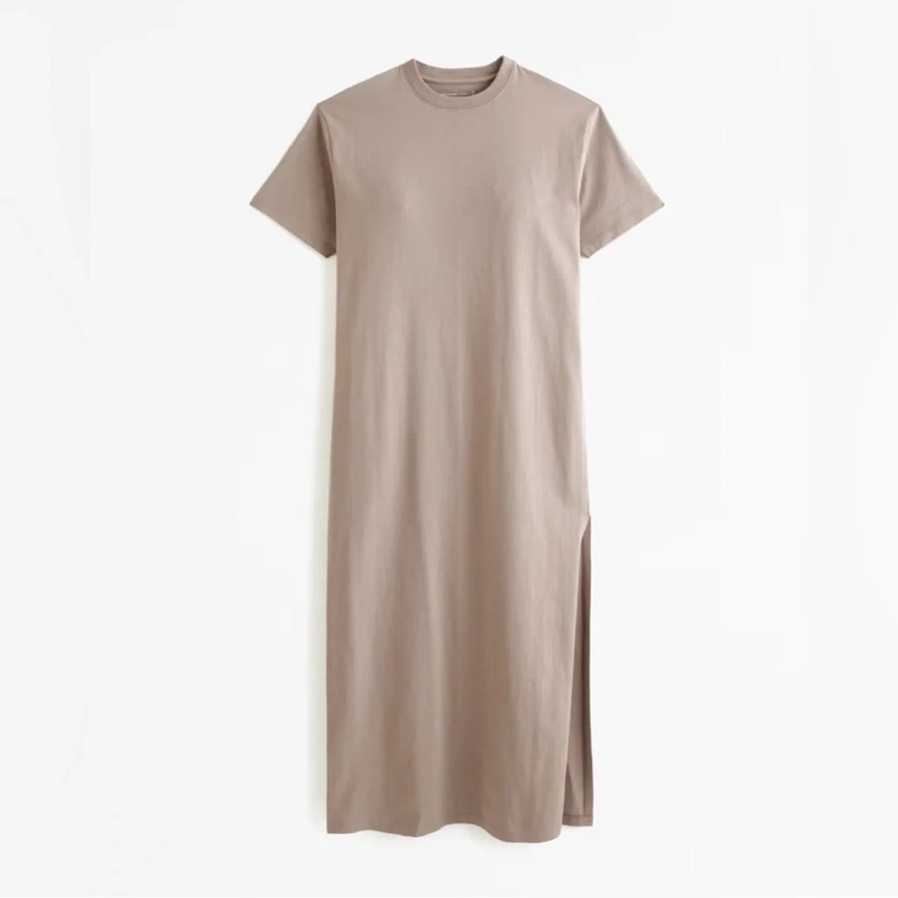 Abercrombie & Fitch Taupe Short-Sleeve Maxi Dress